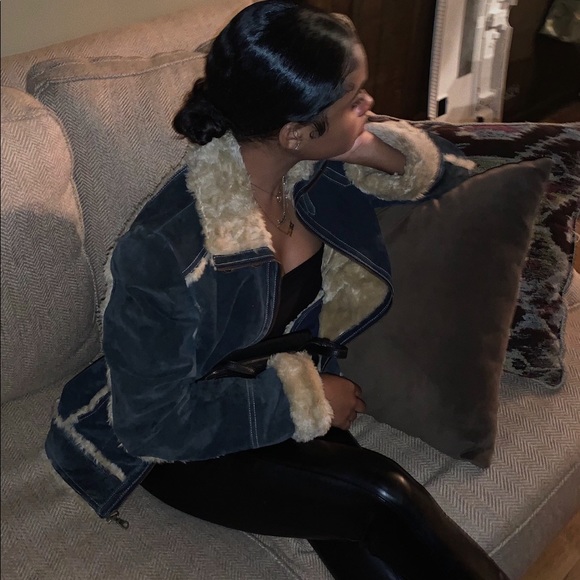 Meet your Posher, Amara - Picture 1 of 1